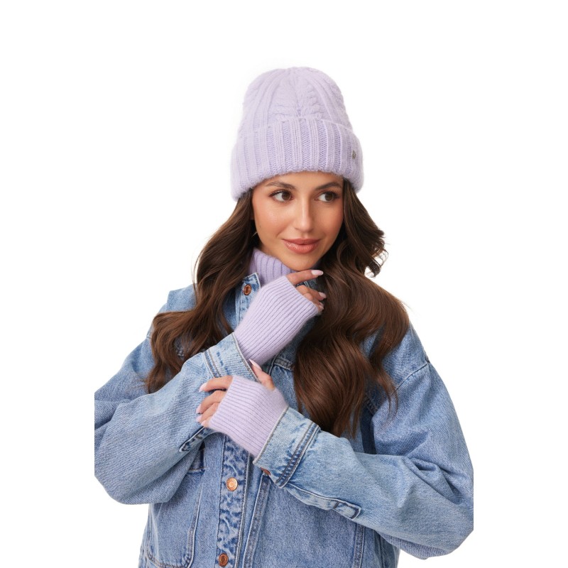 AN25.06 - Czapka damska