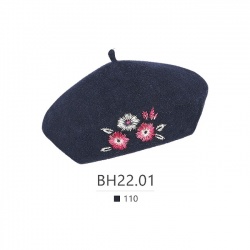 BH22.01 - Beret haftowany