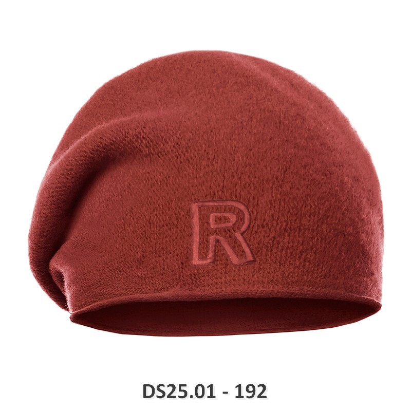 DS25.01 - Damska czapka z dzianiny (smerfetka)