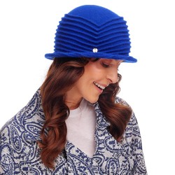 D24.05 - Women's hat