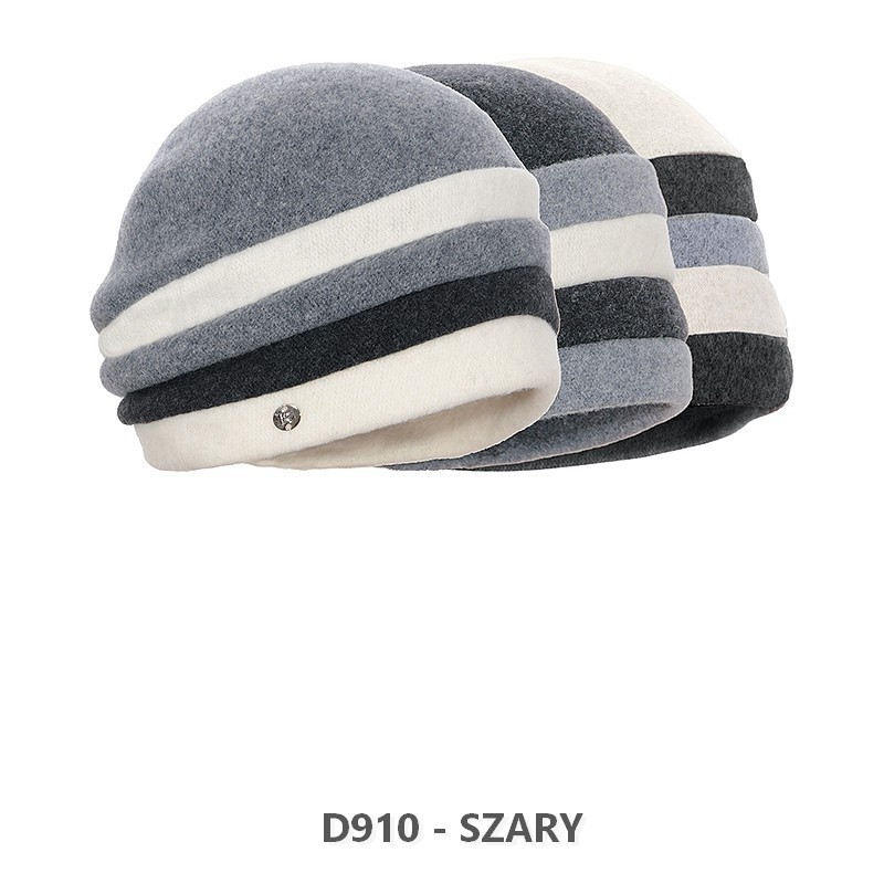 D910 - Women's cap (3 in set)
