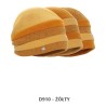 D910 - Women's cap (3 in set)