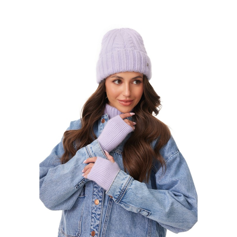 AN25.06 - Czapka damska