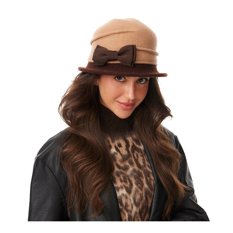 D25.05 - Kapelusz damski