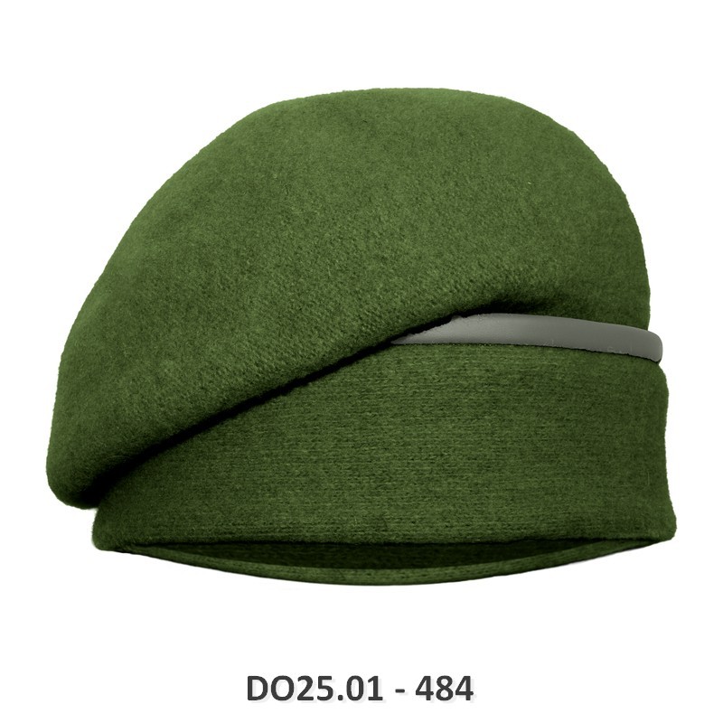 DO25.01 - Czapka damska
